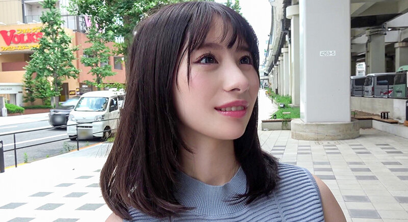 「【素人人妻】マッチングアプリで出会った欲求不満なG乳巨乳美女と不倫ナンパ→電マ潮吹き中出し」のサンプル画像5枚目