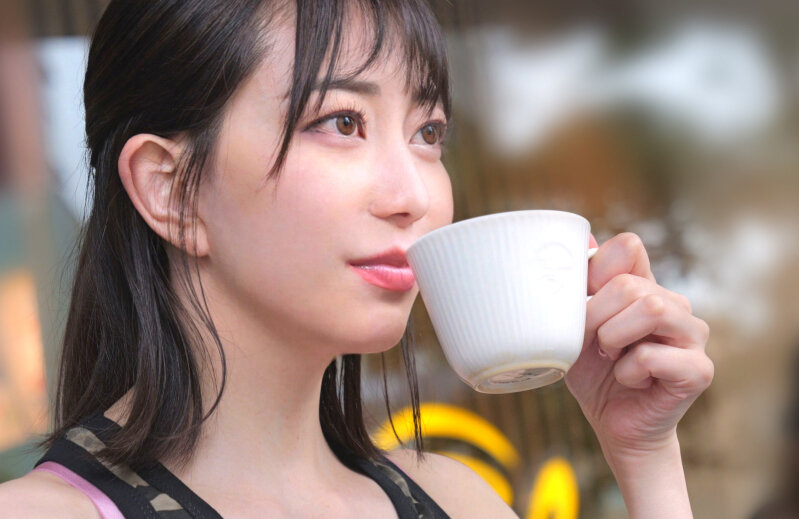 「【素人】巨乳美女4人に中出し＆ぶっかけ！ローションプレイで夢見心地の極上体験」のサンプル画像3枚目