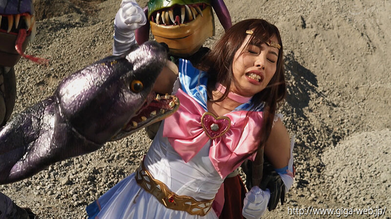 「有栖舞衣が魅せる女戦士ピンチ！セーラーエルメスの絶体絶命バトルシーン」のサンプル画像4枚目