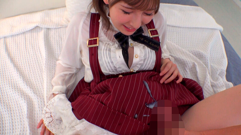 「【尻フェチ】美尻に100連発ぶっかけ!着衣のまま大量発射される興奮映像」のサンプル画像6枚目