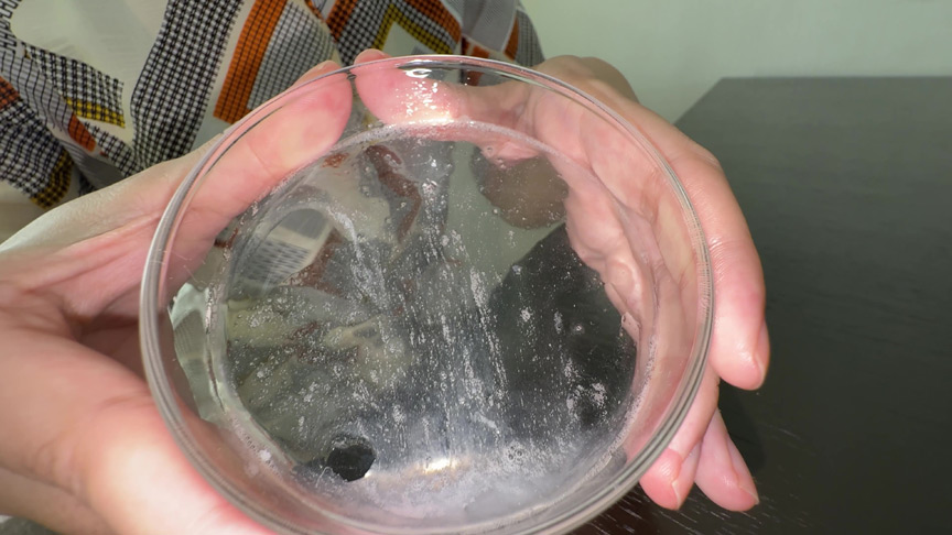 「【個人撮影】閲覧注意！加護まりの「濃縮還元唾液」を加湿器で噴霧してみた！」のサンプル画像2枚目