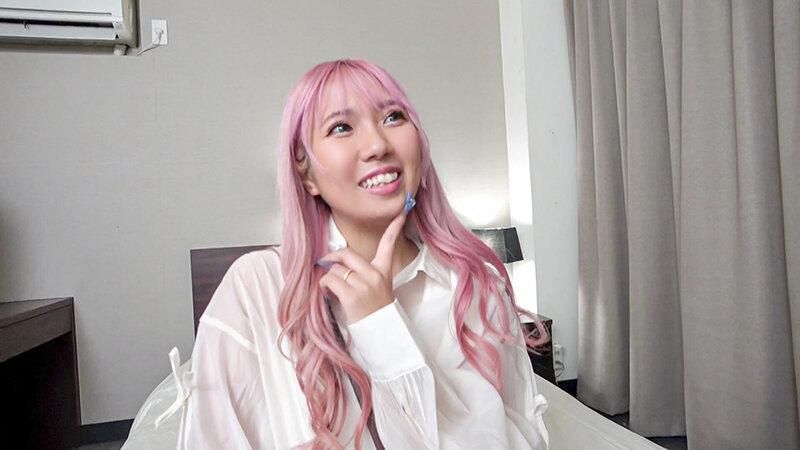 「【和久井美兎】巨乳ぽっちゃり人妻がNTR不倫で中出し！濃厚キスで乱れる美尻妻の本性」のサンプル画像1枚目