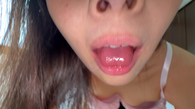 「【原美織】素人お姉さんをナンパ！変態リクエストに応える個人撮影の臭いチェック体験」のサンプル画像18枚目