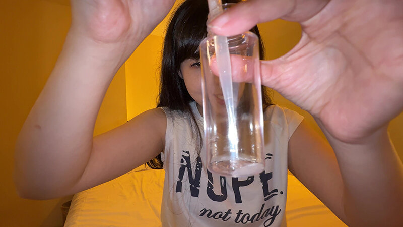 「横山夏希がナンパされる素人風お姉さん動画！個人撮影で見せる衝撃の唾液プレイに興奮必至」のサンプル画像3枚目