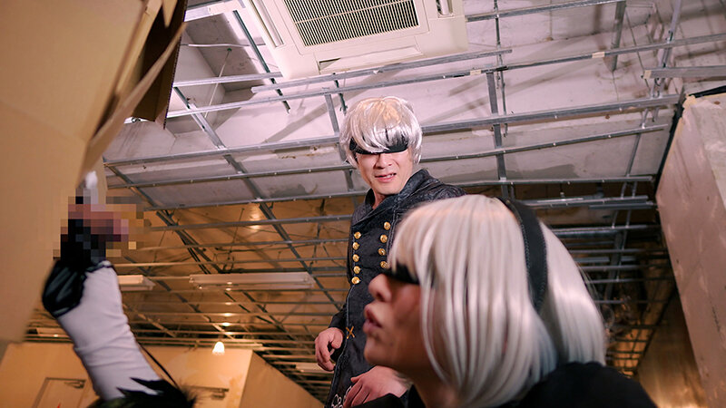 「Nia（伊東める）美乳コスプレで中出し顔射！潮吹きフェラも披露する過激プレイ動画」のサンプル画像2枚目