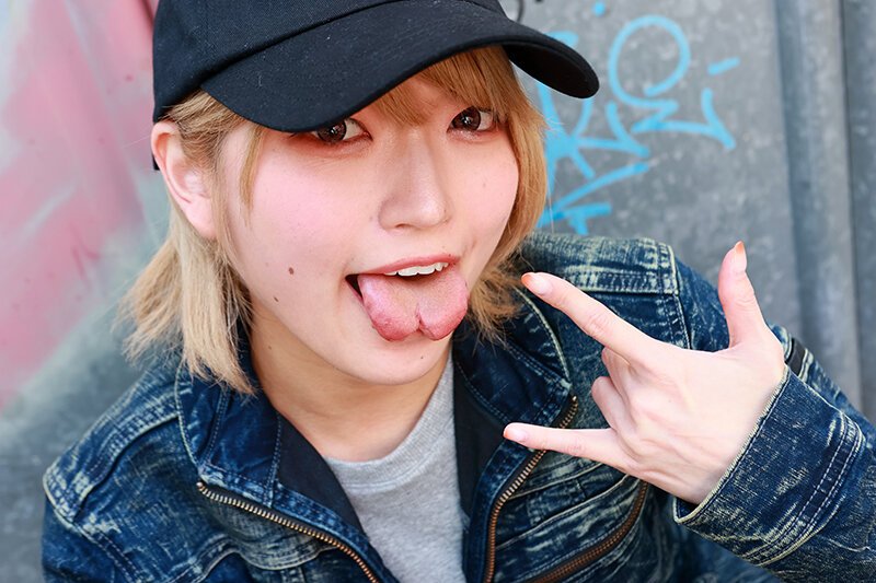 「安堂はるの ツンデレギャル娘をナンパ！押しに弱い素人ギャルと濃厚プレイで中出しまでOK」のサンプル画像20枚目