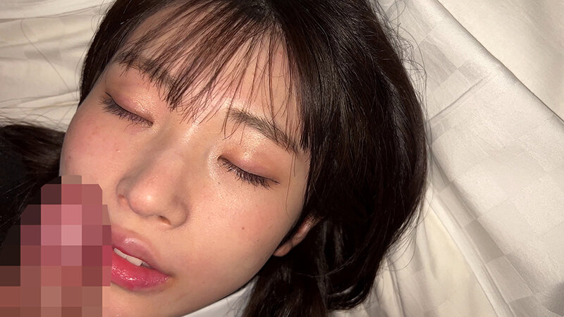 「美乳女子大生が中出しされる姿がエロい！スーツ姿のスレンダー美少女素人と濃厚プレイ」のサンプル画像7枚目