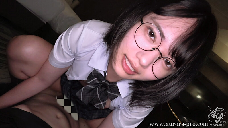 「【八坂凪】メガネ美少女JKが放課後ハメ撮りで顔射される敏感体質の優等生」のサンプル画像5枚目