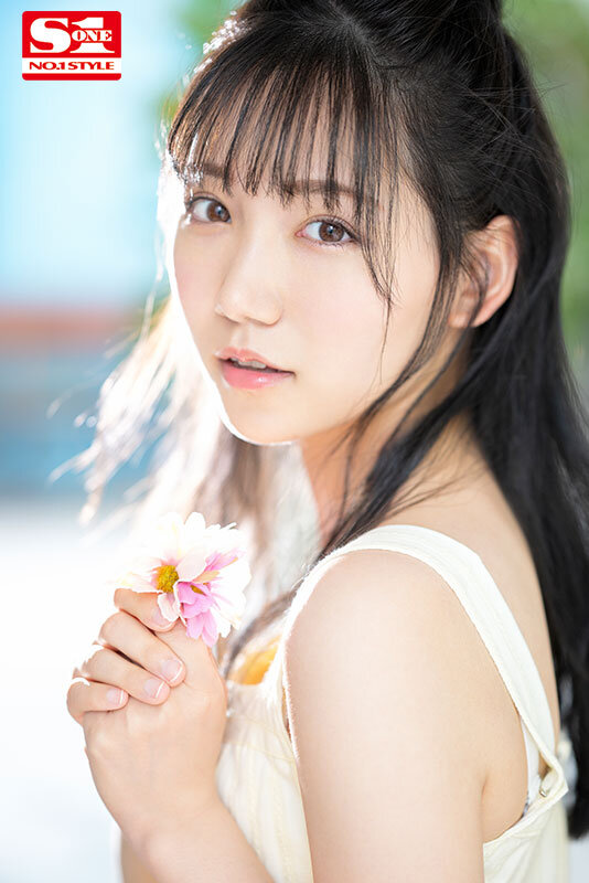 「巨乳女優・三田真鈴が初挑戦！3P・4Pで激イキ連発の本格3本番スペシャル」のサンプル画像15枚目