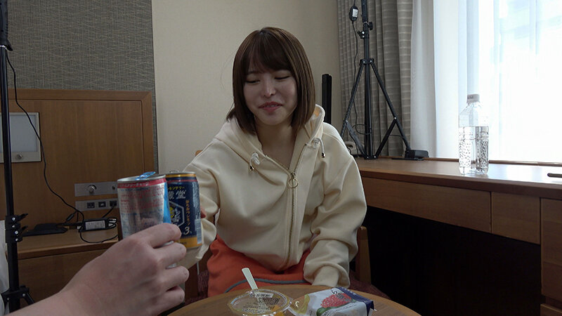 「【素人】巨乳巨尻の令和娘と騎乗位イチャラブSEX!SNSで出会った美女とヌキまくり5時間」のサンプル画像11枚目