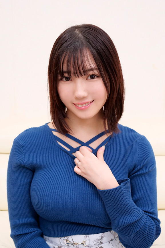 「経験豊富な優しい素人人妻が最高の童貞筆おろし 小鈴みかん」のサムネイル
