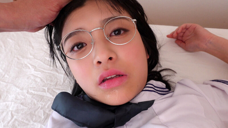 「海野いくら 女子校生が挑む2穴拡張プレイ 異物挿入・3P・アナルセックスの過激体験」のサンプル画像3枚目