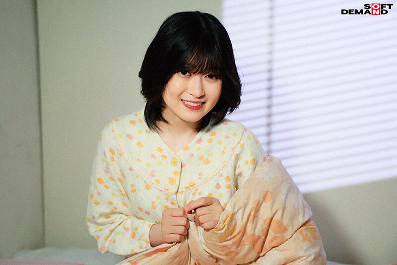 「門倉すず 素人アイドルが喉奥トレーニングでフェラ&イラマチオ披露する衝撃映像」のサンプル画像8枚目