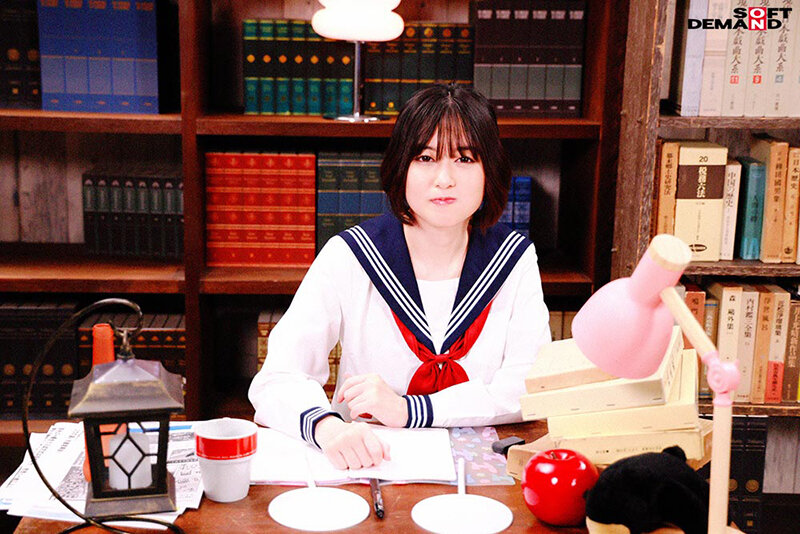 「門倉すず 素人アイドルが喉奥トレーニングでフェラ&イラマチオ披露する衝撃映像」のサンプル画像9枚目