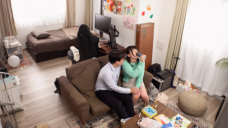 「【人妻盗撮】巨乳ママと保育士の昼間密会!キス・フェラで乱れる産後妻の不倫セックス」のサンプル画像8枚目