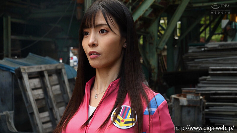 「及川うみが女戦士に変身！超戦隊シールドファイブで魅せる迫力のアクション＆ピンチシーン」のサムネイル