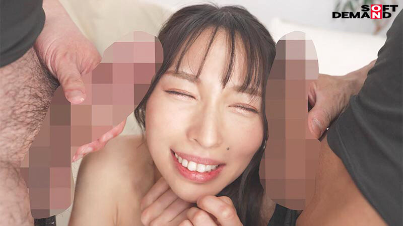 「玉井晴香が3P・4Pで潮吹き絶頂！美乳人妻ママの初めての複数プレイ体験」のサンプル画像10枚目