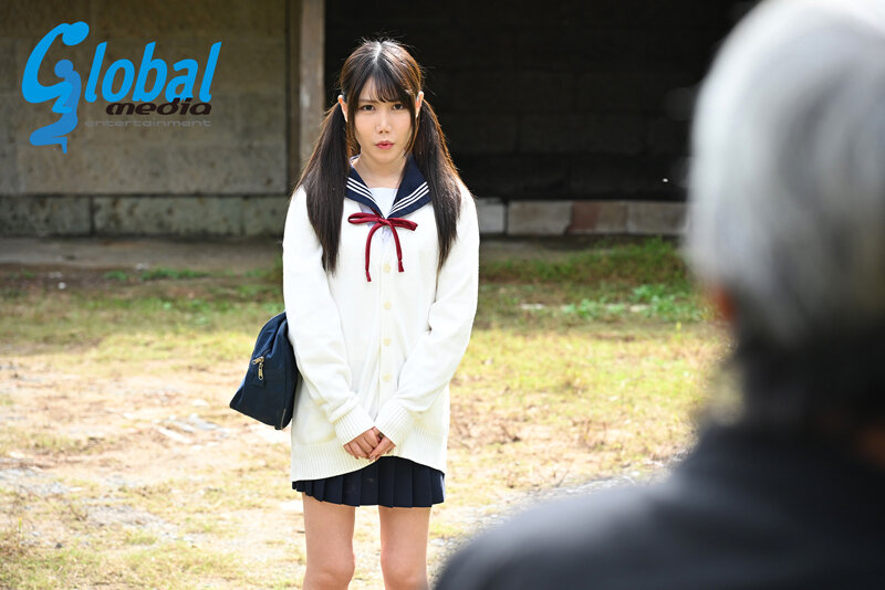 「百合川みおり 緊縛調教される女子校生 セーラー服JKが監禁され縄で縛られる躾プレイ」のサムネイル