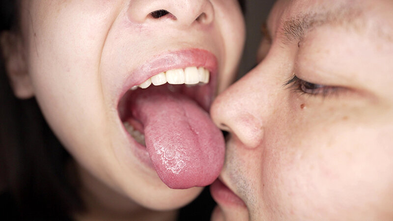 「【湊波流】素人お姉さんをナンパ！個人撮影で魅せる大胆プレイが話題の人気動画」のサンプル画像10枚目