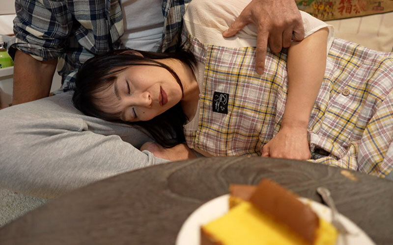 「【平岡里枝子】人妻熟女が緊縛プレイで敏感に乱れる！素人奥様の中出し映像」のサンプル画像3枚目