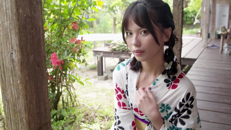 「渚あいり 美乳セクシーグラビア Summer Sensation 魅惑の水着姿を披露【高画質】」のサンプル画像19枚目