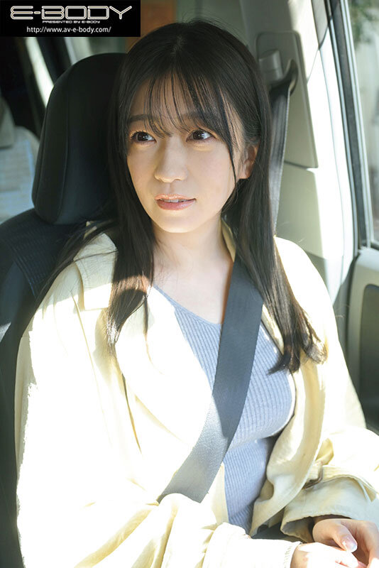 「柏木ふみか・深田結梨ら20人の巨乳美女が制服姿でアクメ絶頂！清楚系女優のギャップに興奮必至」のサンプル画像5枚目