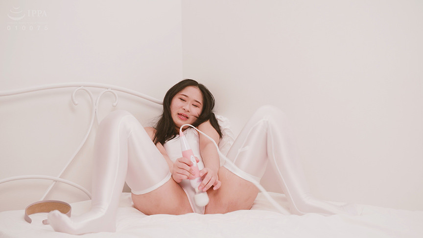 「ゆいがチャレンジ！タイマー電マで絶頂我慢に挑戦する人気バラエティ動画」のサンプル画像10枚目