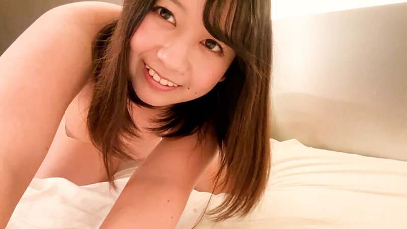 「スレンダー美人お姉さんの自撮りオナニー配信｜ディルド＆バイブで激しく乱れる素人動画」のサムネイル