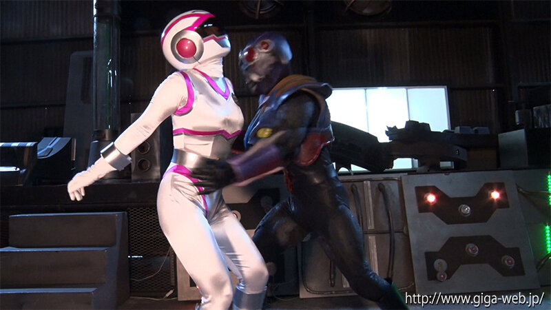 「音琴るい主演！女戦士チャージマーメイドが捕らわれる特撮ヒロインピンチ作品」のサンプル画像5枚目