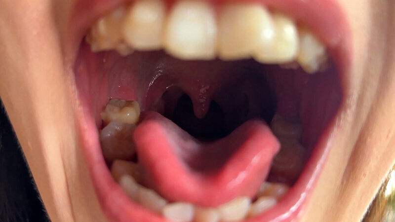 「【素人ナンパ】街角で声をかけたお姉さん店員みおりさんの恥じらい口内観察プレイ動画」のサンプル画像3枚目