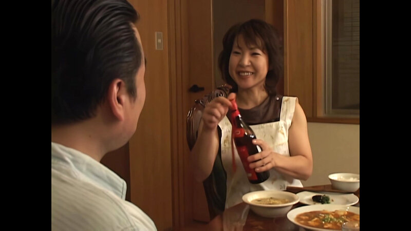 「熟女女優・小池幸が魅せる禁断の近親相姦ドラマ｜母と息子の背徳愛を描いた話題作」のサンプル画像3枚目