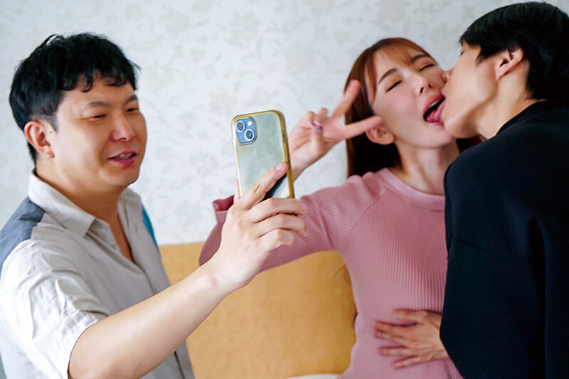 「波多野結衣が人妻役で寝取られ！巨根男子との3P中出しで乱れる免許合宿NTRドラマ」のサンプル画像4枚目