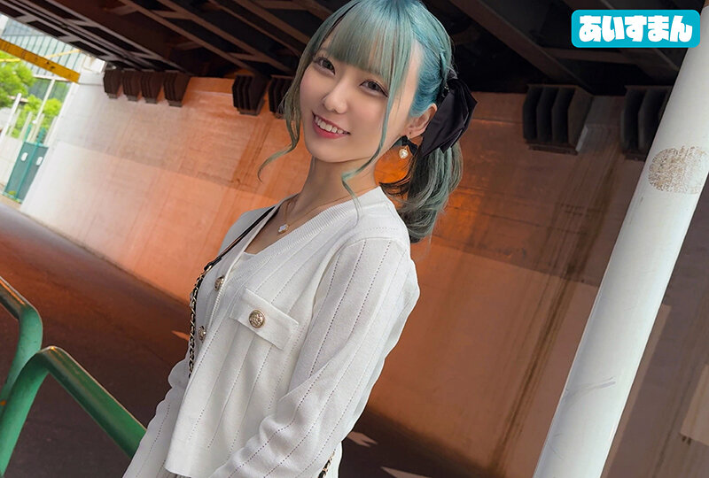 「スレンダー微乳素人みなみちゃん22歳コンカフェ嬢が中出し二回戦で感じまくる」のサンプル画像2枚目