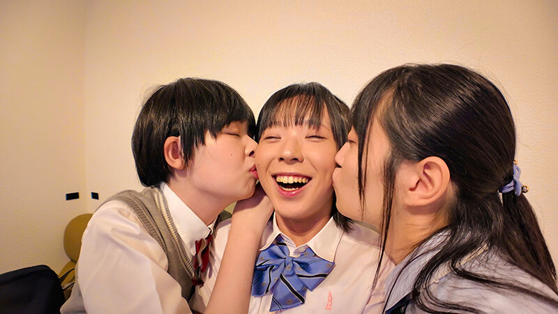 「【男の娘】可愛すぎる三人の女装娘がホテルで生アナル乱交プレイ|中出しレズセックス撮影会」のサンプル画像2枚目