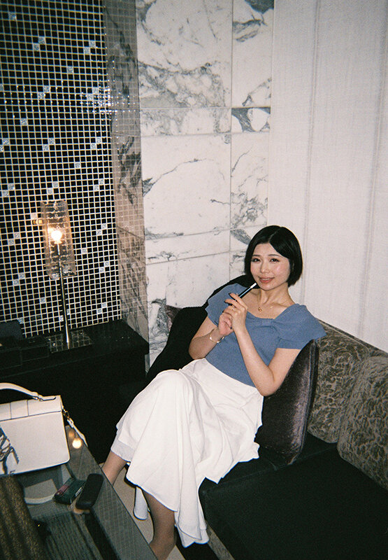 「真野祈とラブホデートでハメ撮り！ごっくん＆中出しを何度も求める濃厚セックス」のサンプル画像3枚目