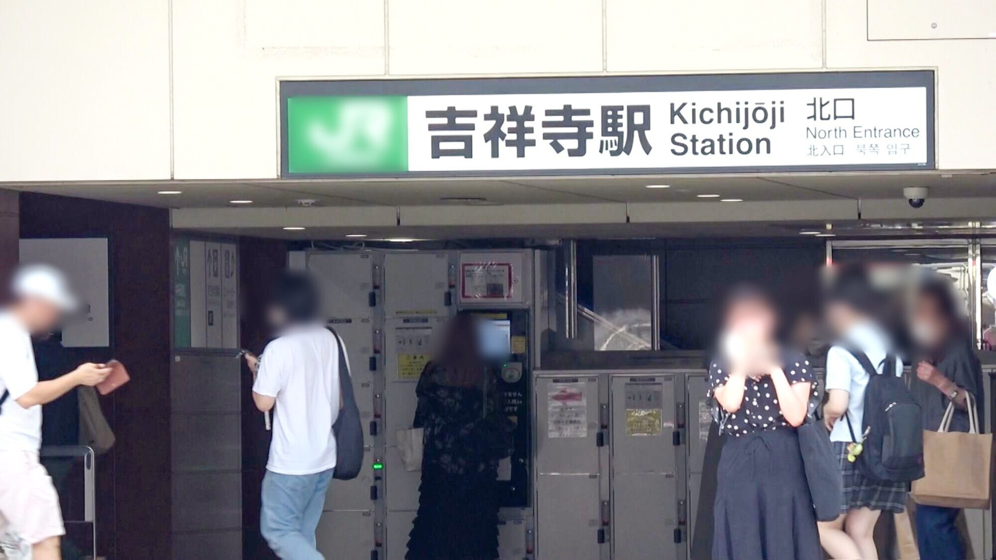 「人妻ナンパ中出し【美人奥様自宅訪問ドキュメント】 02」のサムネイル
