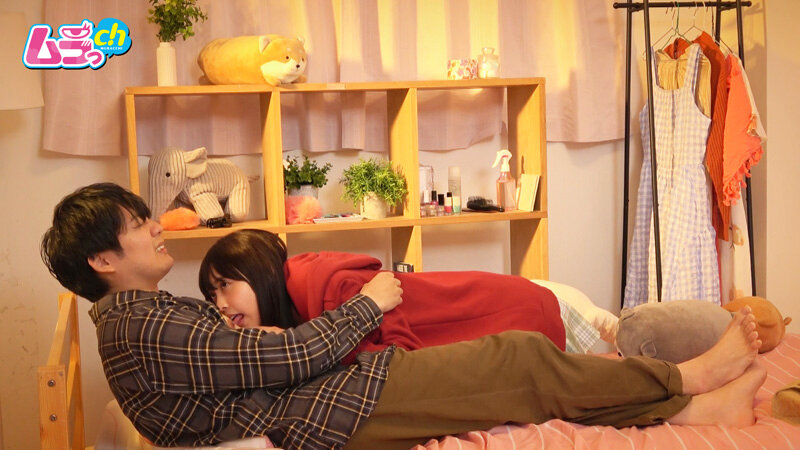 「那津乃ちなみの美乳スレンダーボディを盗撮・のぞき！素人J系女子の誘惑に負ける観察動画」のサンプル画像5枚目