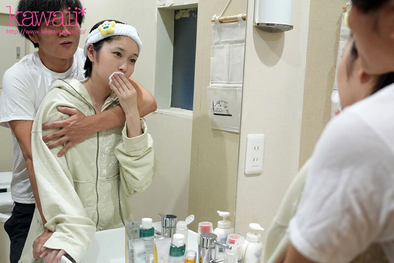 「松岡美桜 OL後輩と禁断の中出しNTR 終電を逃した夜の情熱キス・接吻プレイ」のサンプル画像7枚目