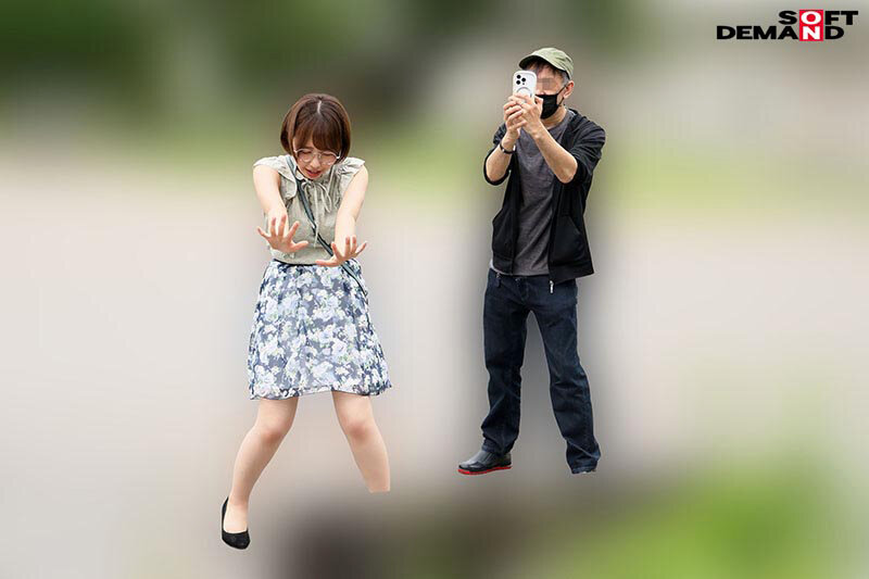 「宍戸里帆が魅せる時間停止プレイ！真面目OLの中出し解禁で見せる意外な本性とは」のサンプル画像3枚目