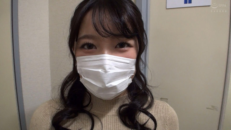 「【素人美少女】野外露出フェラ個撮映像！どこでも大胆にご奉仕する美女11人の過激プレイ集」のサンプル画像4枚目