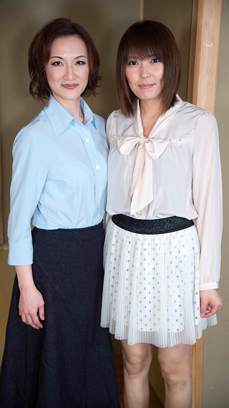 「【素人熟女】欲求不満の人妻母12名がナンパで潮吹きアクメ！フェラから中出しまで4時間」のサンプル画像14枚目