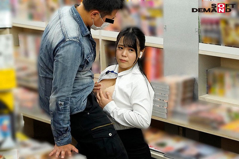 「【荻野ちひろ】巨乳OL素人が野外露出に挑戦！美乳むっちりボディの羞恥プレイ完全見納めSP」のサンプル画像12枚目