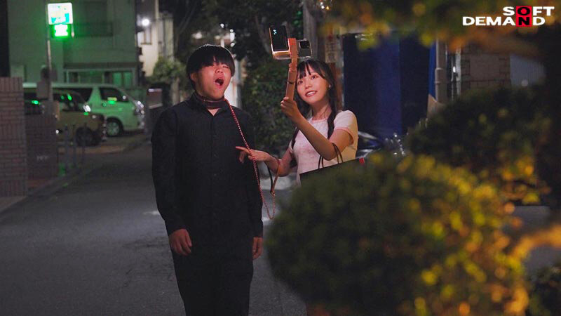 「【松永あかり】清楚系OL痴女が騎乗位と足コキでM男を責める！ドS美女のイジメプレイ」のサンプル画像13枚目