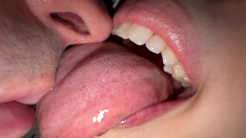 「【横山夏希】美人お姉さんをナンパ!素人風の濃厚キス個人撮影が話題」のサンプル画像16枚目