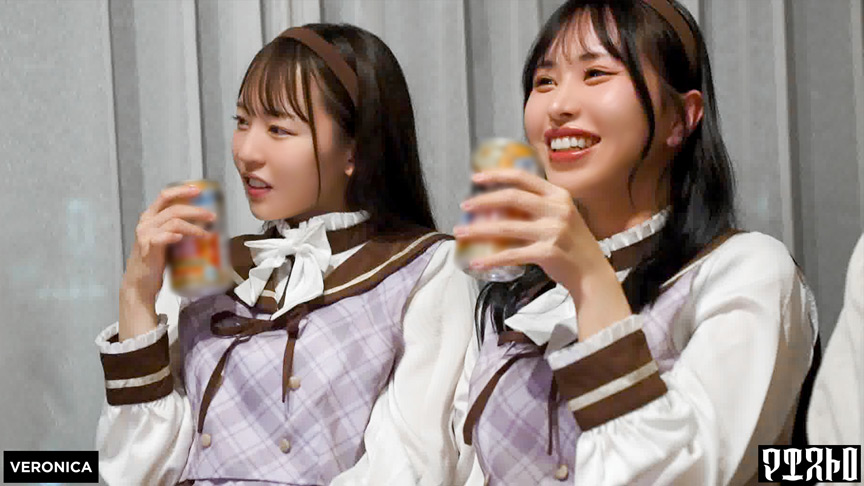 「【佐野秋帆・西元めいさ】素人コンカフェ嬢と宅飲み乱交！美乳美尻の圧巻スタイル美女との濃厚プレイ」のサムネイル
