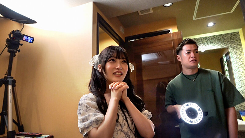 「笠木いちか・浜崎真緒・三田サクラが魅せる潮吹き＆ハメ撮り乱交プレイ完全版」のサンプル画像2枚目