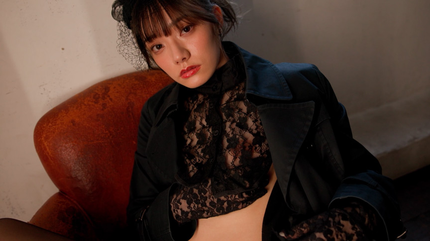 「宮下玲奈のアイドル水着グラビア映像「Crystal Heaven」で魅せる美ボディ」のサンプル画像6枚目