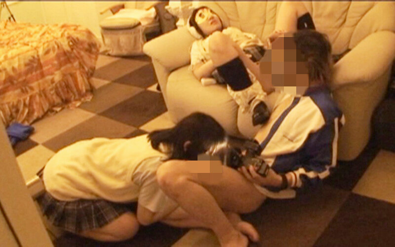 「素人JK木村つな・百田まゆかが3P中出し体験!友達と一緒に快感プレイにハマる」のサンプル画像18枚目