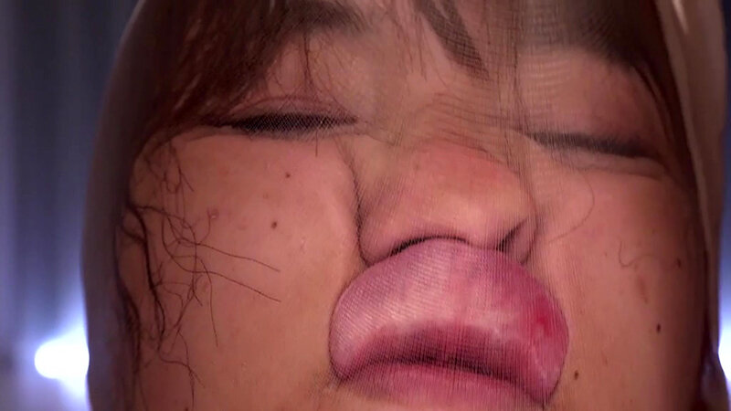 「玉城夏帆が羞恥プレイで魅せるM女の本能|顔射・鼻フック・バックで調教される美女」のサンプル画像4枚目