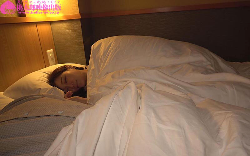 「川上ゆう 温泉旅行で中出し＆潮吹き三昧！一泊二日の濃密プライベート撮影」のサンプル画像13枚目